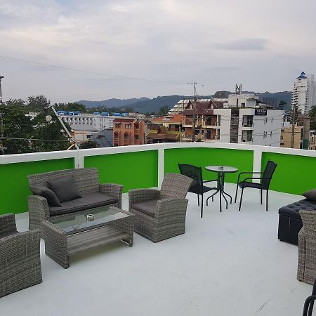 Centre Point Patong Hotel Exterior photo